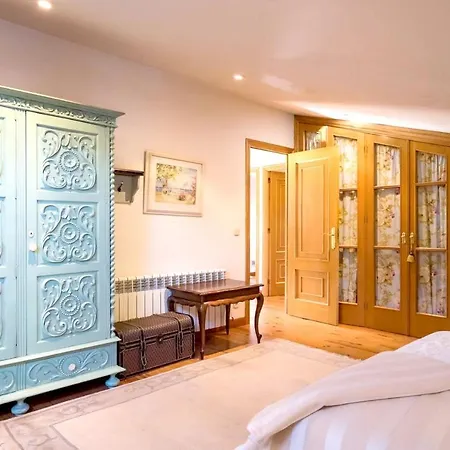 With 6 Bedrooms In Pontevedra With Private Pool Enclosed Garden And Wifi 5 Km From The Beach Gondomar