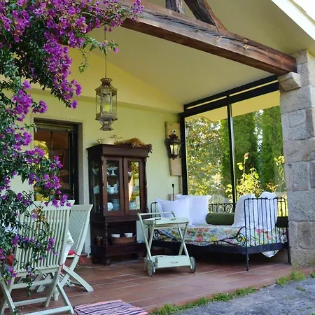 With 6 Bedrooms In Pontevedra With Private Pool Enclosed Garden And Wifi 5 Km From The Beach *