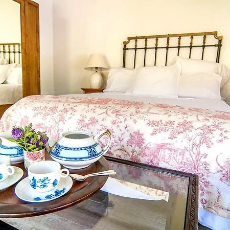 With 6 Bedrooms In Pontevedra With Private Pool Enclosed Garden And Wifi 5 Km From The Beach Gondomar