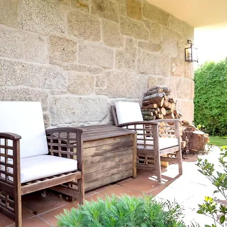 With 6 Bedrooms In Pontevedra With Private Pool Enclosed Garden And Wifi 5 Km From The Beach * Gondomar