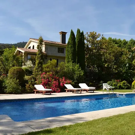 With 6 Bedrooms In Pontevedra With Private Pool Enclosed Garden And Wifi 5 Km From The Beach * Gondomar
