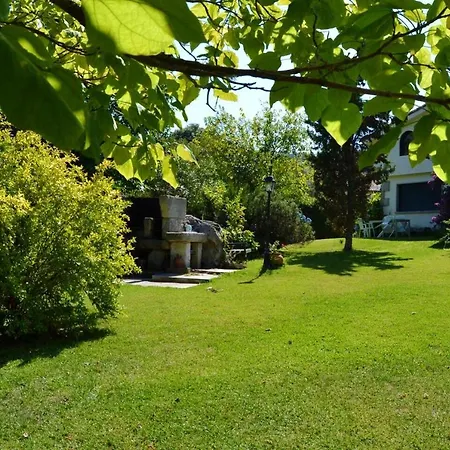 With 6 Bedrooms In Pontevedra With Private Pool Enclosed Garden And Wifi 5 Km From The Beach *