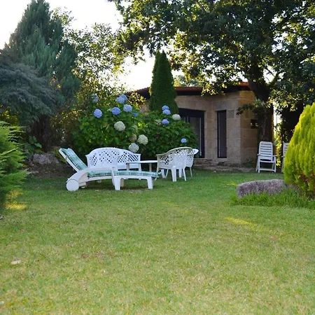 With 6 Bedrooms In Pontevedra With Private Pool Enclosed Garden And Wifi 5 Km From The Beach Villa *